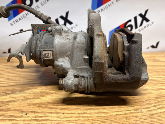 17-24 BMW G30 G01 530i X3 Rear Right Passenger Brake Caliper w/ Parking Motor