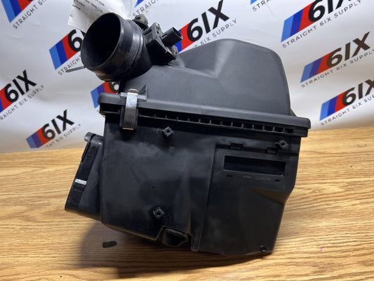 16-20 BMW F30 F32 F36 B46 B48 Engine Air Intake Filter Box Housing OEM 330i 430i