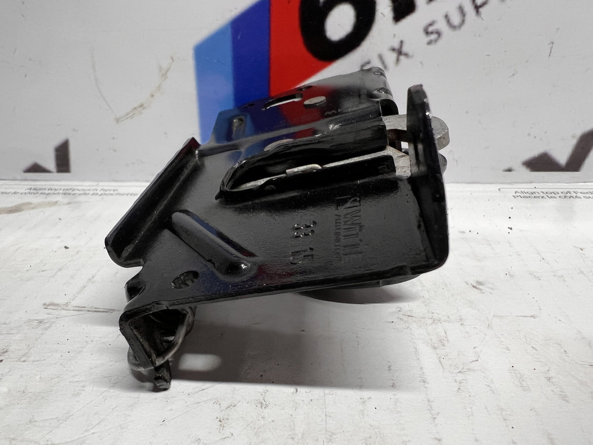 17-20 BMW 440i F30 F31 F32 F33 F34 Front Right Hood Latch Lock Actuator OEM