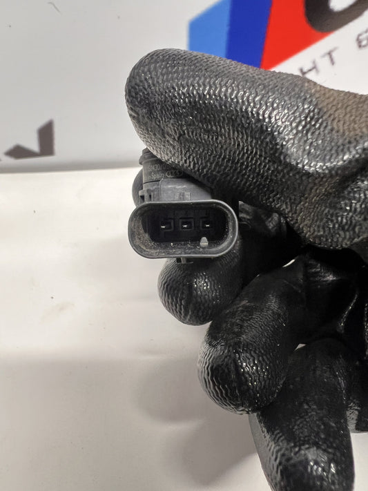 2012-2018 BMW F30 F32 F22 Rear Bumper Backup Parking PDC Sensor OEM 9261582