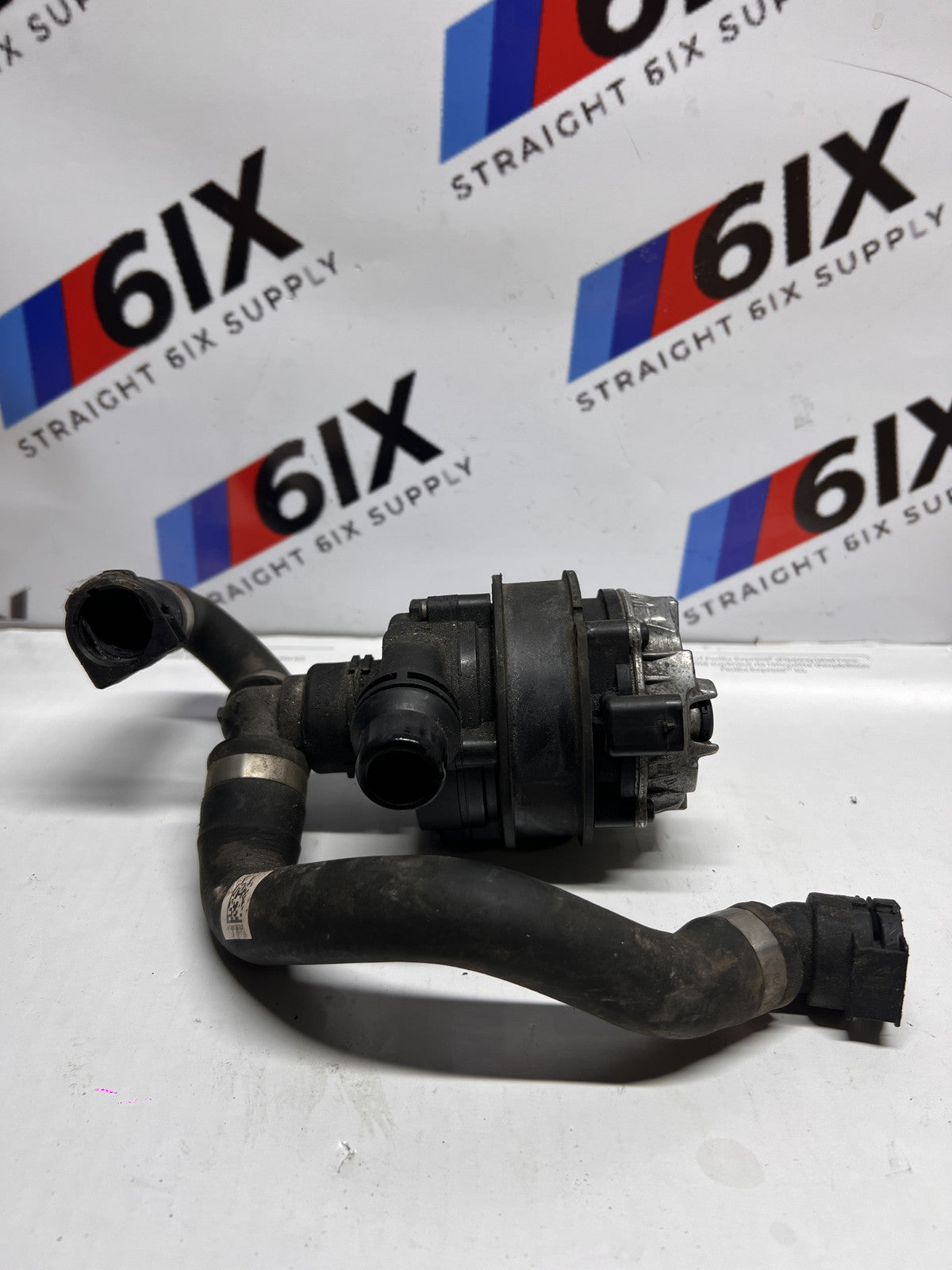 BMW F30 F32 F36 330i 430i B46 Engine Electric Auxiliary Coolant Water Pump OEM 1