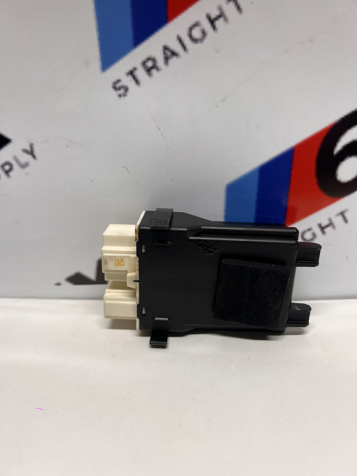 2014-2020 BMW F33 F83 4 Series M4 Convertible Heated Neck Warmer Control Module