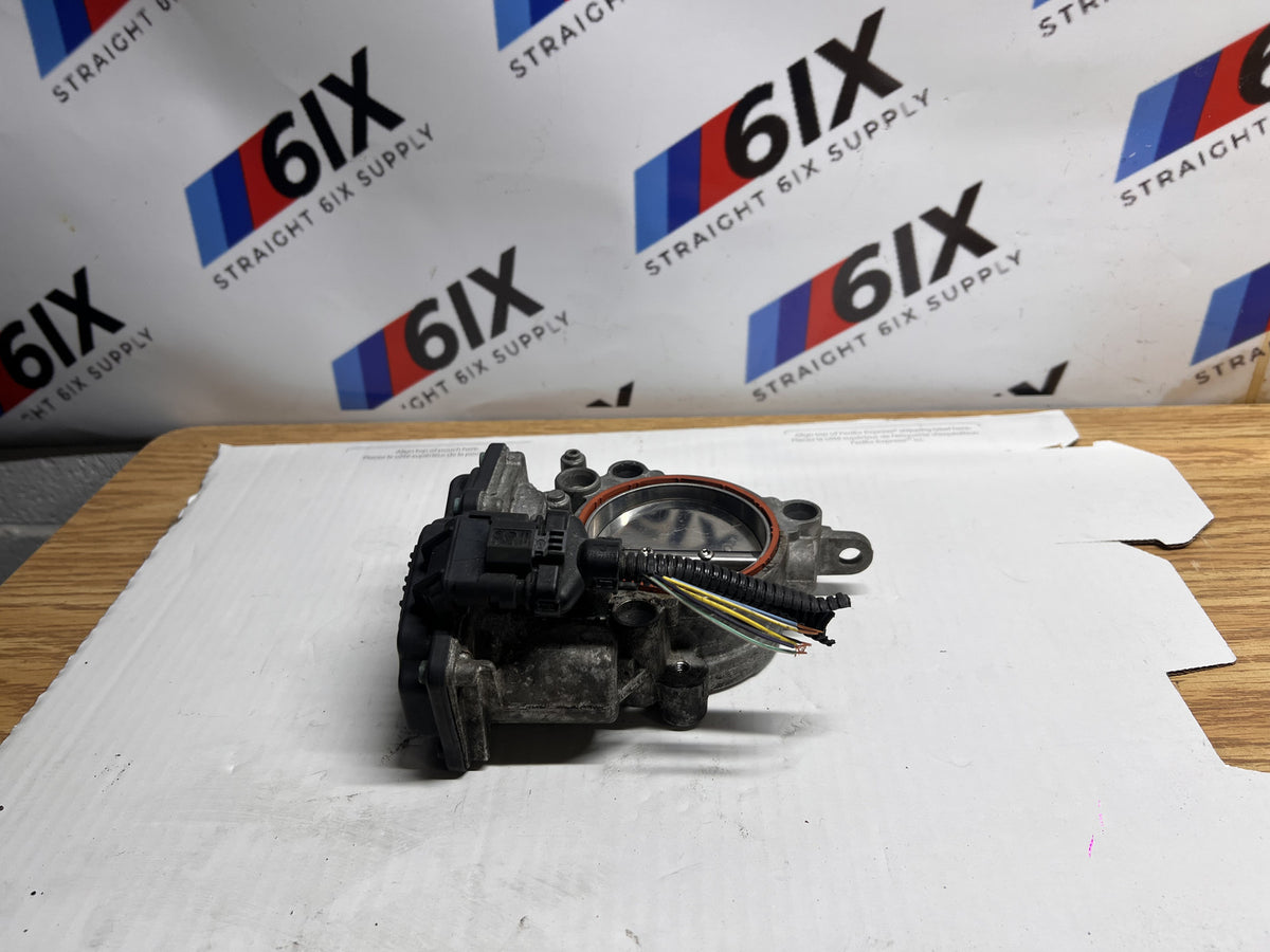 2017-2022 BMW 330i 430i 2.0L Throttle Body Actuator 8601651 A2C15021900 OEM