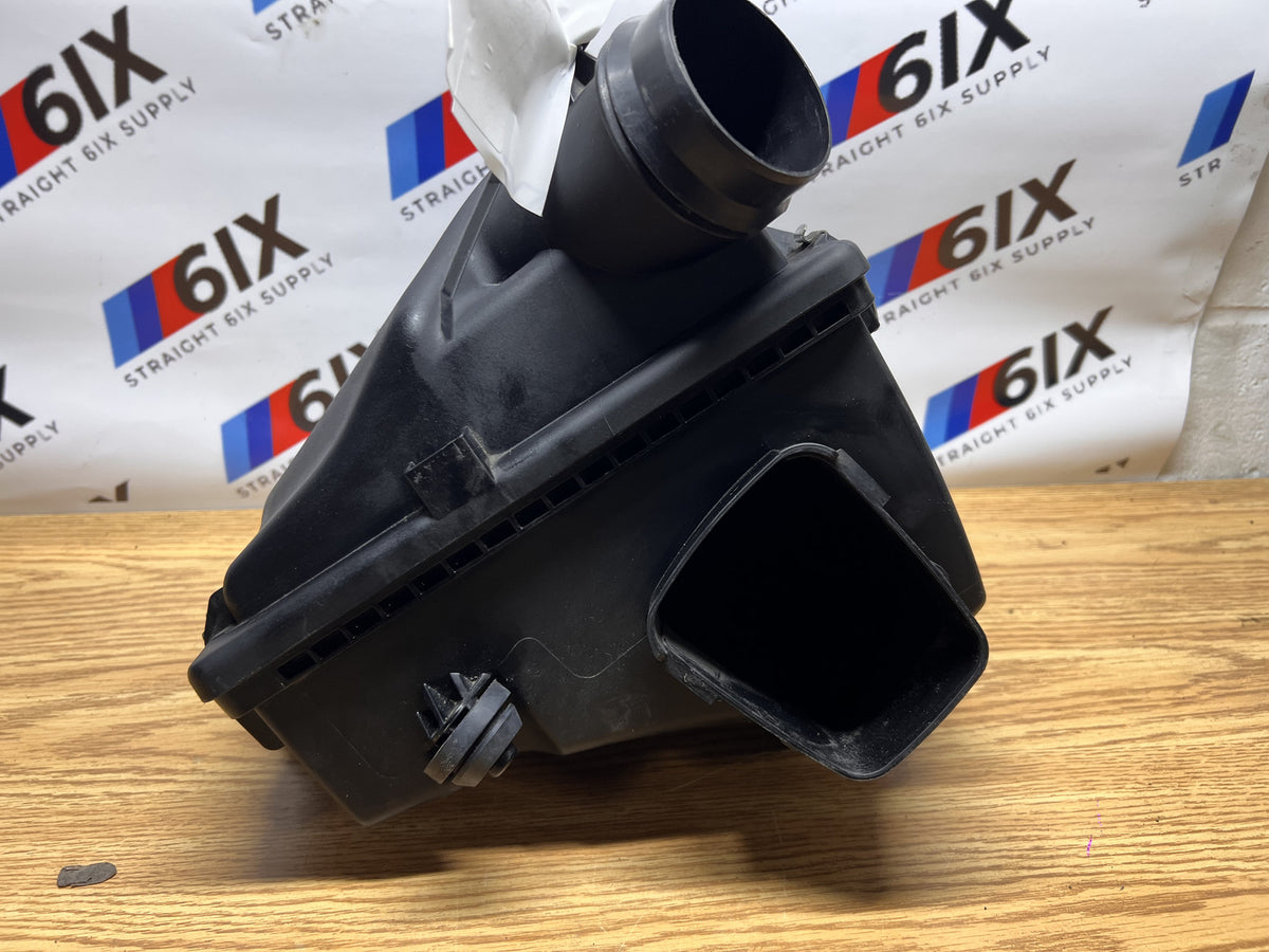 16-20 BMW F30 F32 F36 B46 B48 Engine Air Intake Filter Box Housing OEM 330i 430i