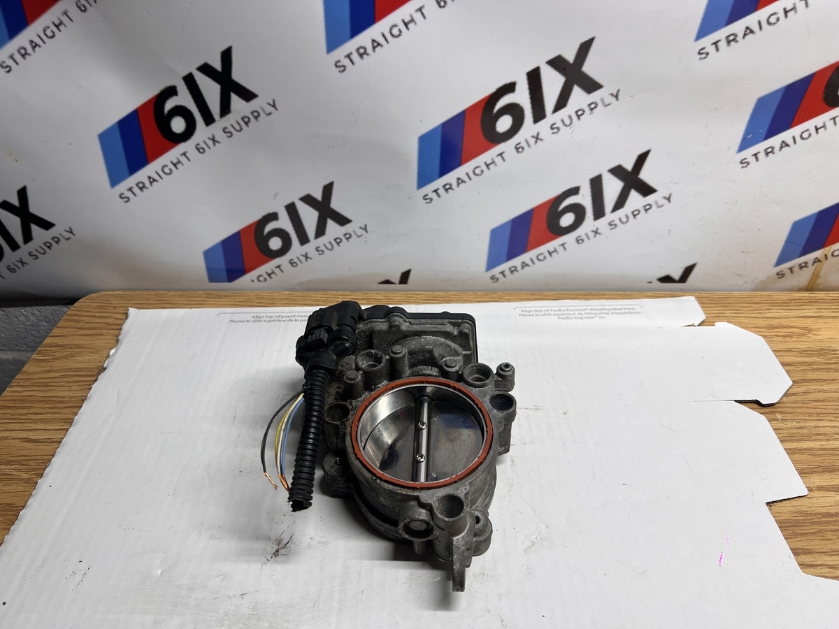 2017-2022 BMW 330i 430i 2.0L Throttle Body Actuator 8601651 A2C15021900 OEM