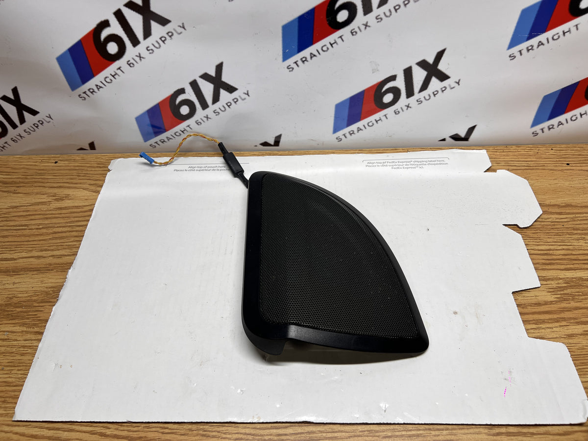 BMW F34 328i GT Door Tweeter Speaker with Left Rear Grille Cover OEM 65139184794
