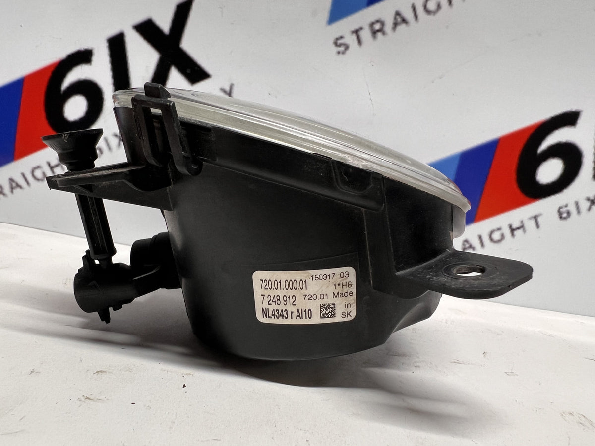 12-17 BMW F30 F31 F32 Right Passenger Front Fog Light Lamp Halogen OEM 7248912