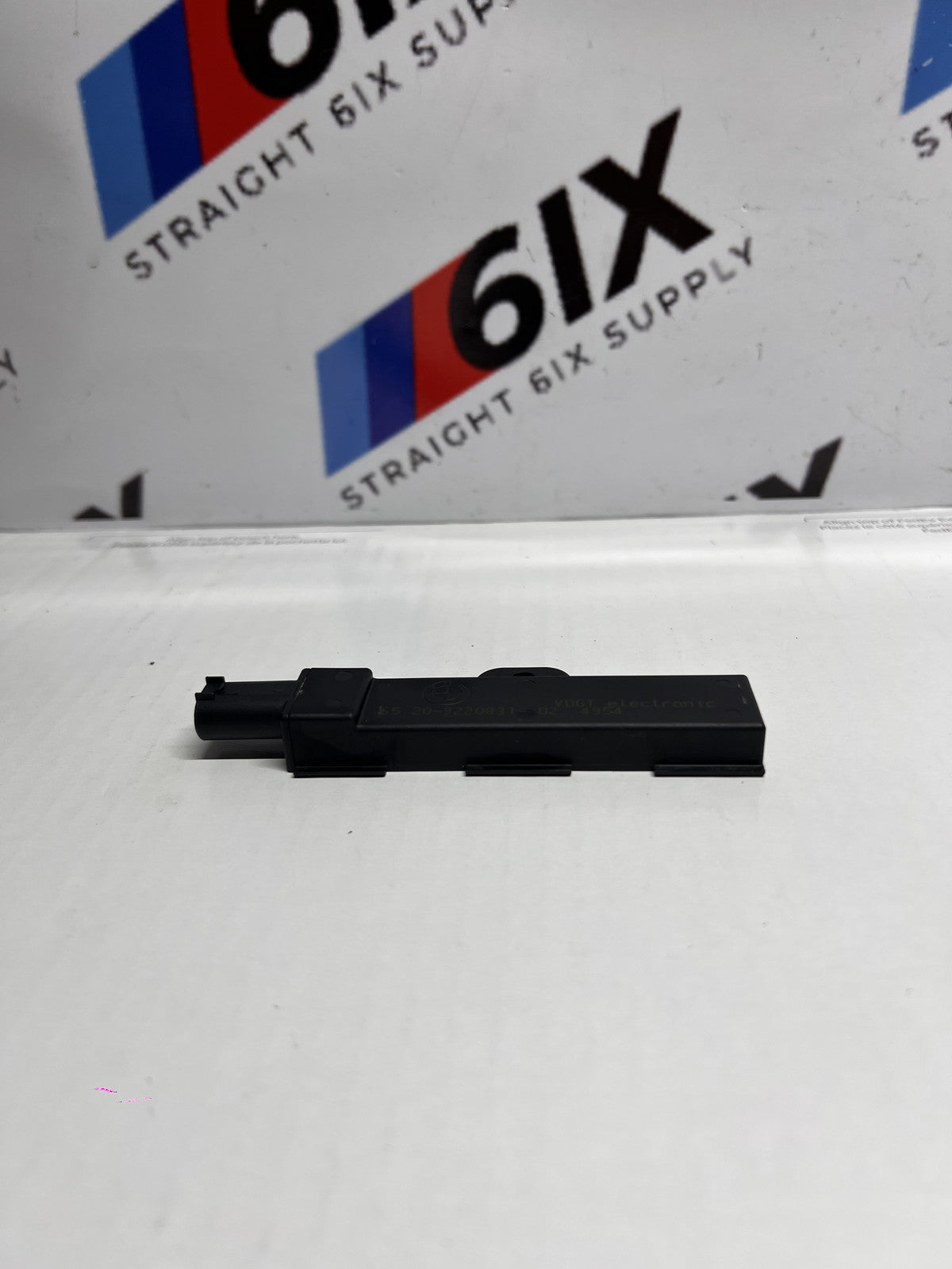 BMW F30 F32 F36 3 4 Series Comfort Access Keyless Entry Antenna OEM 9220831