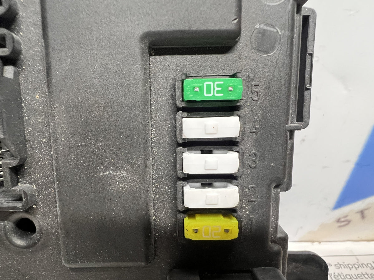 BMW F32 F30 435i REM Rear Electronic Body Control Module OEM 6135 6809053 01