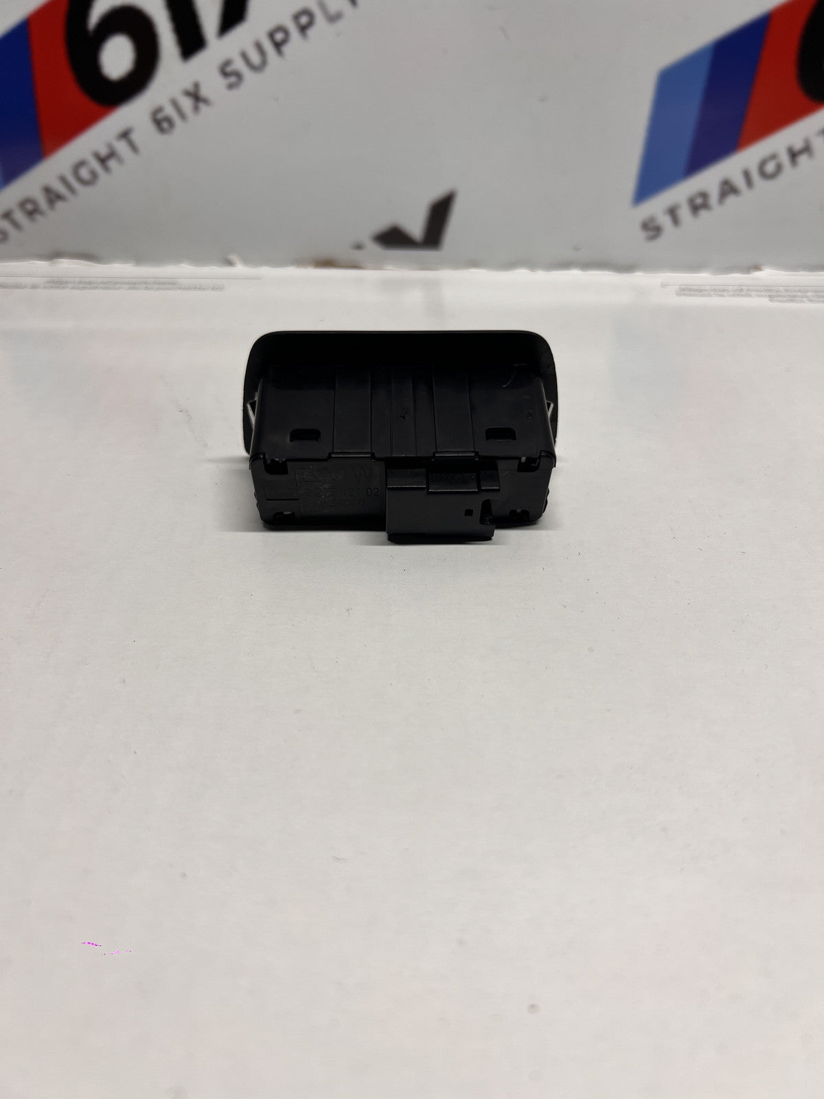 14-20 BMW F36 430i Gran Coupe Rear Tailgate Closer Lock Button Switch Unit OEM