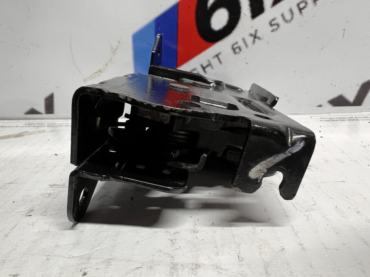 17-20 BMW 440i F30 F31 F32 F33 F34 Front Right Hood Latch Lock Actuator OEM