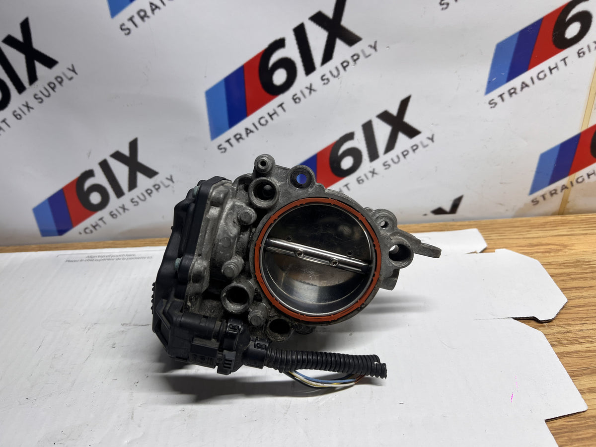 2017-2022 BMW 330i 430i 2.0L Throttle Body Actuator 8601651 A2C15021900 OEM