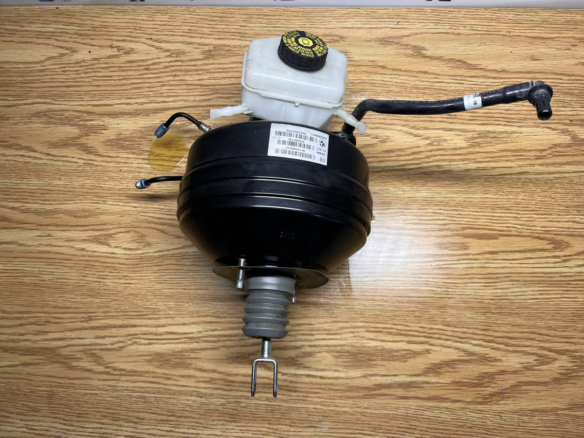 2012-2018 BMW F30 F32 F36 328i 335i 428i Power Brake Booster Servo Assembly OEM